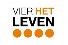 Vier het Leven: Samen uit, samen genieten voor ouderen Vier het Leven: Samen uit, samen genieten voor ouderen